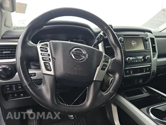 2018 Nissan TITAN XD PRO-4X Crew Cab Medium Bed – miniatura 10