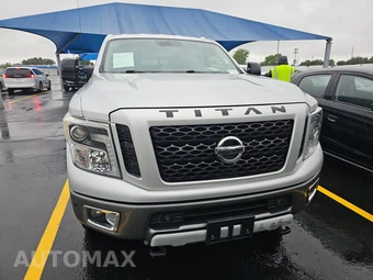 2018 Nissan TITAN XD PRO-4X Crew Cab Medium Bed – miniatura 2