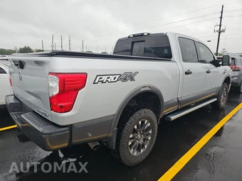 2018 Nissan TITAN XD PRO-4X Crew Cab Medium Bed – miniatura 4