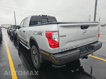 2018 Nissan TITAN XD PRO-4X Crew Cab Medium Bed – miniatura 6