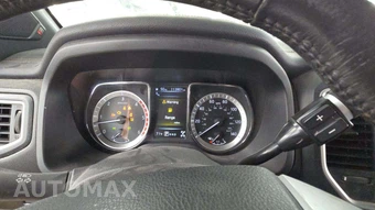 2018 Nissan TITAN XD SL Crew Cab Medium Bed - miniatura 19