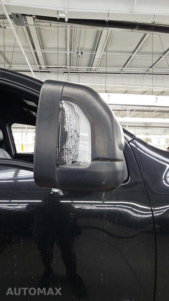 2018 Nissan TITAN XD SL Crew Cab Medium Bed - miniatura 32