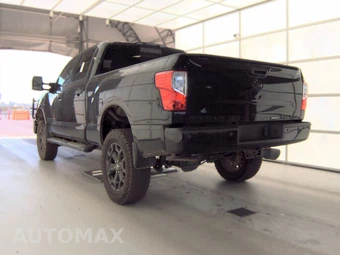 2018 Nissan TITAN XD SL Crew Cab Medium Bed - miniatura 6