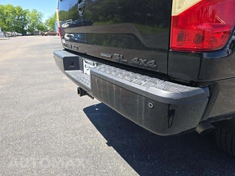 2018 Nissan TITAN XD SL Crew Cab Medium Bed - miniatura 25