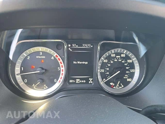 2018 Nissan TITAN XD SL Crew Cab Medium Bed - miniatura 6