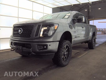2018 Nissan TITAN XD SL Crew Cab Medium Bed