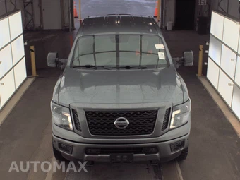 2018 Nissan TITAN XD SL Crew Cab Medium Bed - miniatura 2