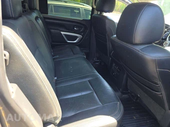 2018 Nissan TITAN XD SL Crew Cab Medium Bed - miniatura 15