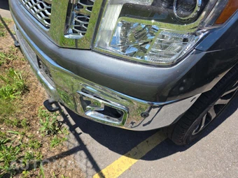 2018 Nissan TITAN XD SL Crew Cab Medium Bed - miniatura 19