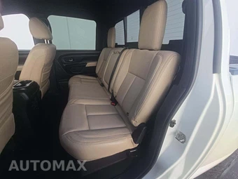 2018 Nissan TITAN XD SL Crew Cab Medium Bed - miniatura 10