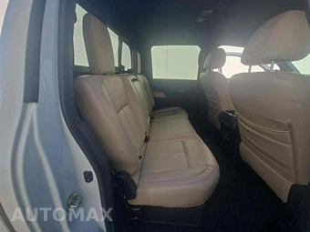2018 Nissan TITAN XD SL Crew Cab Medium Bed - miniatura 13