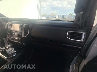 2018 Nissan TITAN XD SL Crew Cab Medium Bed - miniatura 16