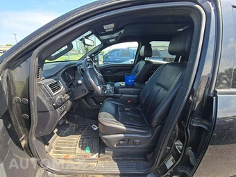 2018 Nissan TITAN XD SL Crew Cab Medium Bed - miniatura 6