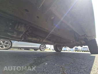 2018 Nissan TITAN XD SL Crew Cab Medium Bed - miniatura 7