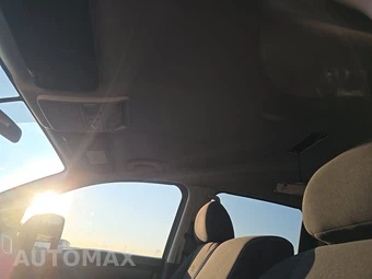 2018 Nissan TITAN XD SV Crew Cab Medium Bed - miniatura 17