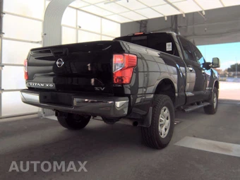2018 Nissan TITAN XD SV Crew Cab Medium Bed - miniatura 4