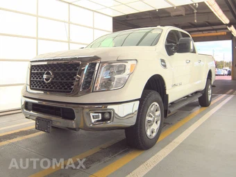2018 Nissan TITAN XD SV Crew Cab Medium Bed