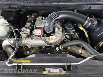 2018 Nissan TITAN XD SV Crew Cab Medium Bed - miniatura 15
