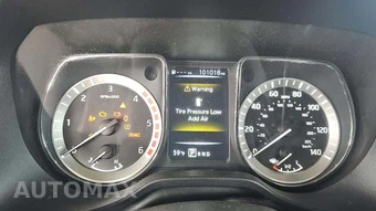 2018 Nissan TITAN XD SV Crew Cab Medium Bed - miniatura 17