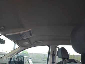 2018 Nissan TITAN XD SV Crew Cab Medium Bed - miniatura 20
