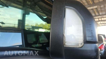2018 Nissan TITAN XD SV Crew Cab Medium Bed - miniatura 41