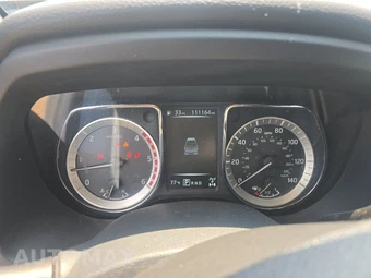 2018 Nissan TITAN XD SV Crew Cab Medium Bed - miniatura 12