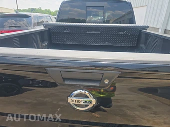 2018 Nissan TITAN XD SV Crew Cab Medium Bed - miniatura 16