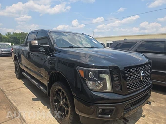 2018 Nissan TITAN XD SV Crew Cab Medium Bed - miniatura 3