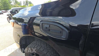 2018 Nissan TITAN XD SV Crew Cab Medium Bed - miniatura 32