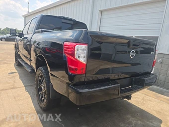 2018 Nissan TITAN XD SV Crew Cab Medium Bed - miniatura 6