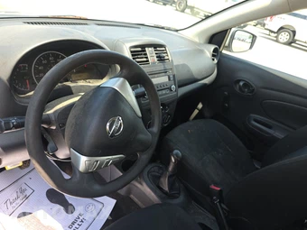 2018 Nissan Versa Sedan S - miniatura 11