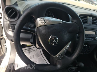 2018 Nissan Versa Sedan S Plus – miniatura 10