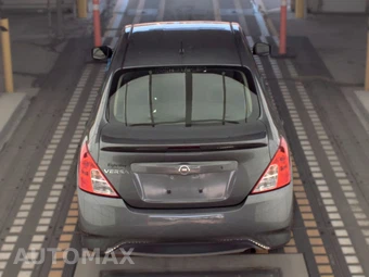 2018 Nissan Versa Sedan S Plus – miniatura 5