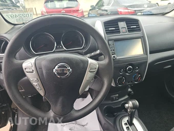 2018 Nissan Versa Sedan SV – miniatura 11