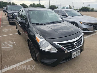 2018 Nissan Versa Sedan SV – miniatura 3