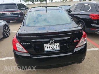 2018 Nissan Versa Sedan SV – miniatura 5