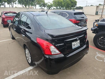2018 Nissan Versa Sedan SV – miniatura 6