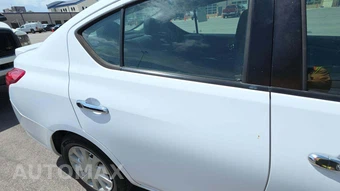 2018 Nissan Versa Sedan SV – miniatura 24