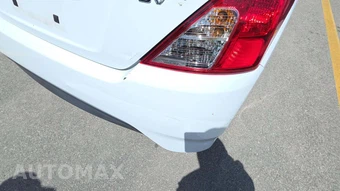 2018 Nissan Versa Sedan SV – miniatura 33