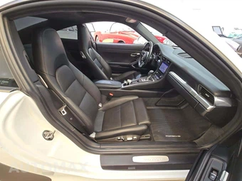 2018 Porsche 911 Carrera – miniatura 18