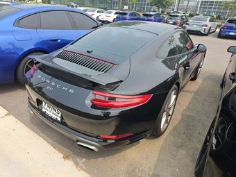2018 Porsche 911 Carrera – miniatura 3