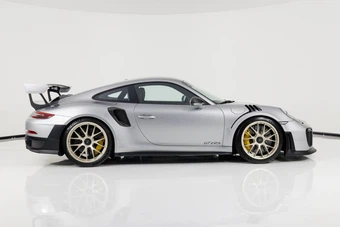 2018 Porsche 911 GT2 RS - miniatura 2