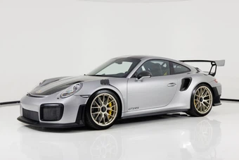 2018 Porsche 911 GT2 RS - miniatura 7