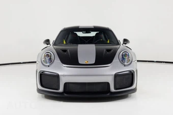 2018 Porsche 911 GT2 RS - miniatura 8