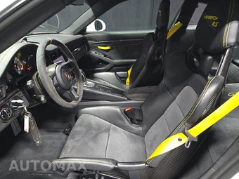 2018 Porsche 911 GT2 RS - miniatura 7