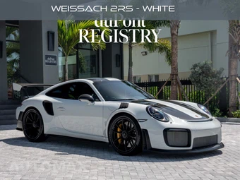 2018 Porsche 911 GT2 RS - miniatura 1