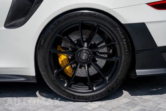 2018 Porsche 911 GT2 RS - miniatura 15