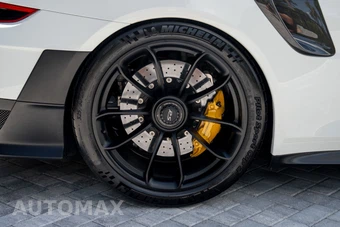 2018 Porsche 911 GT2 RS - miniatura 16