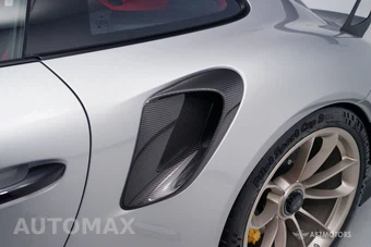 2018 Porsche 911 GT2 RS - miniatura 12