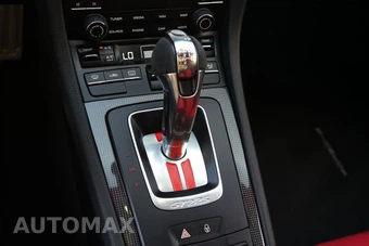 2018 Porsche 911 GT2 RS - miniatura 26